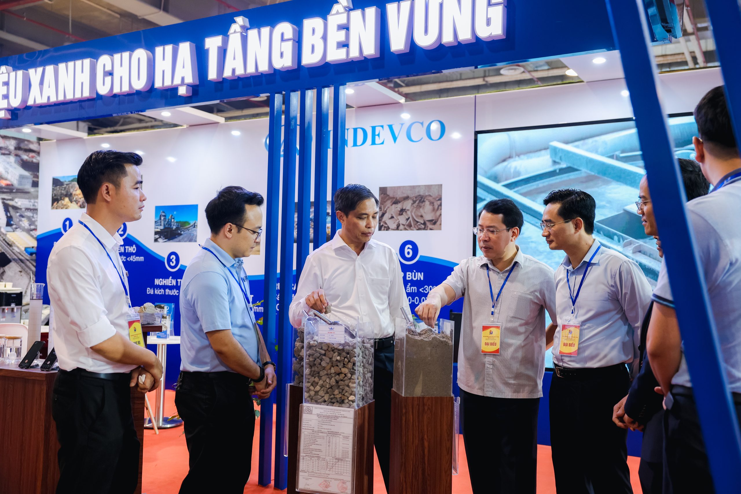 INDEVCO ghi dấu tại triển lãm Thành tựu phát triển Kinh tế – Xã hội tỉnh Quảng Ninh với sản phẩm Cát nhân tạo